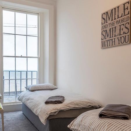 Seaside Serenity: Stylish Sea View Apartments In הרן ביי מראה חיצוני תמונה